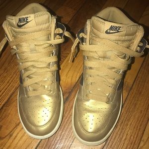 Nike Dunks (Gold/Black) Womens Size 8